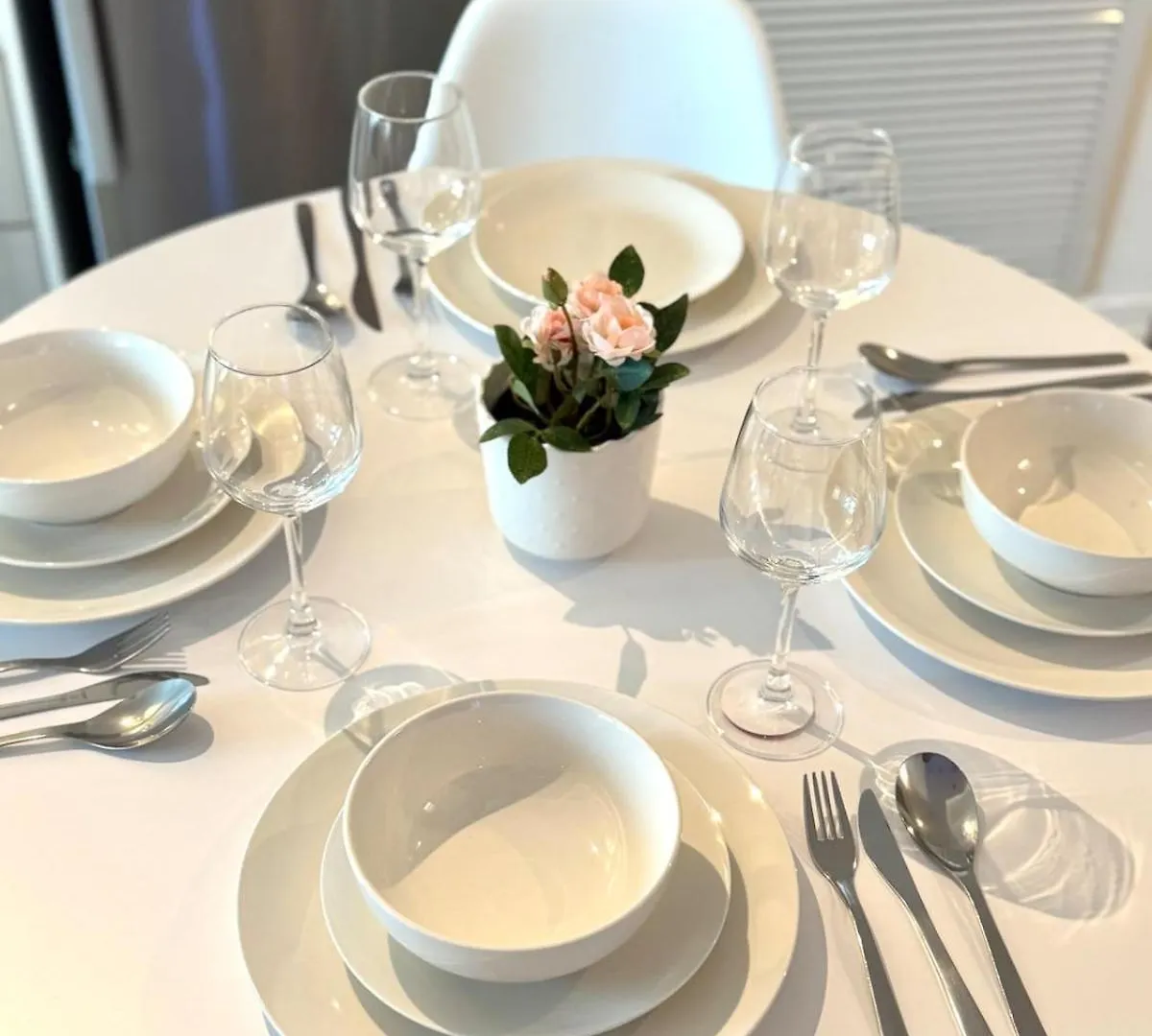 Royal Bnb 1 Bed 1 Den Pristine Downtown Toronto Retreat